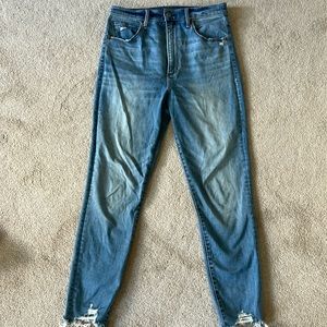 Abercrombie Ultra High Rise Super Skinny Ankle Jean